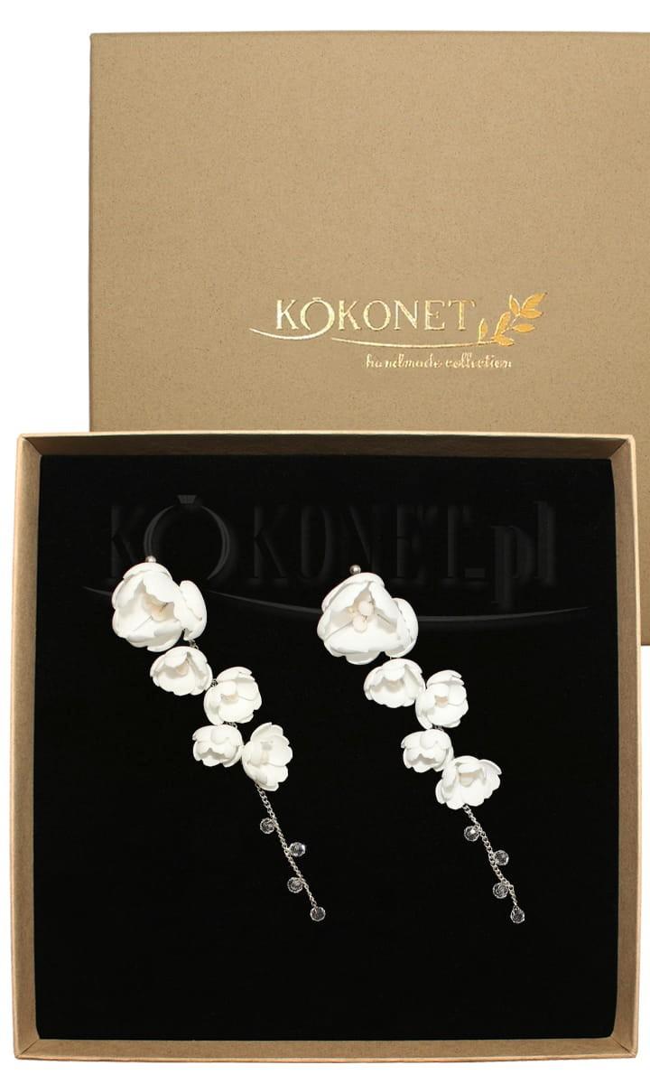 Kolory i style kolczyków ślubnych