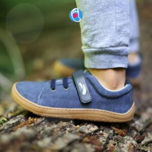 Idealne buty do chodzenia po szkole – komfort i styl na co dzień