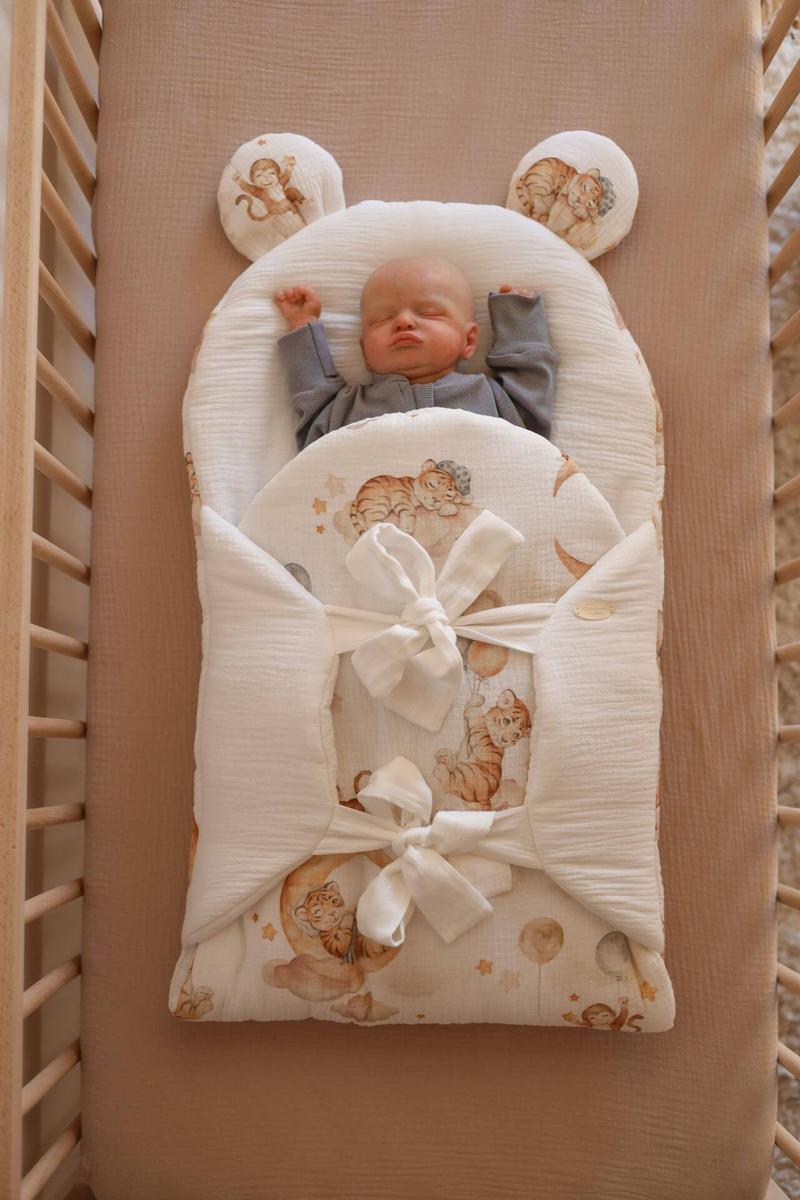 Szycie becika dla noworodka