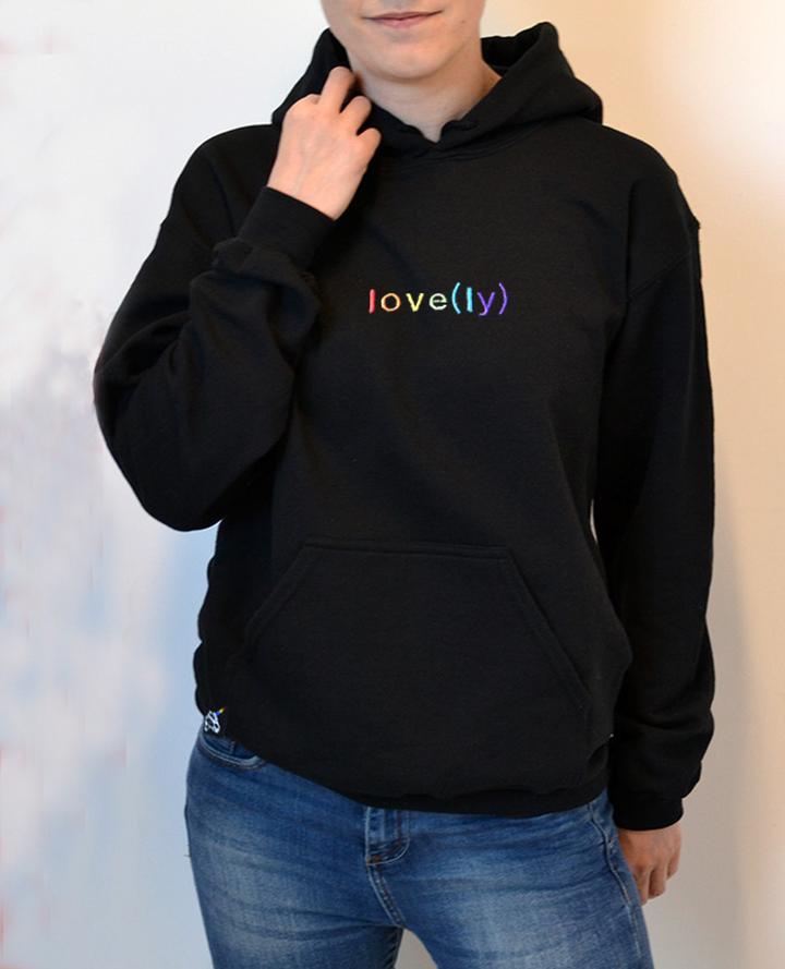 Jak dobrać idealny rozmiar dla bluzy miłość?