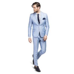 Jakie buty idealnie pasują do jasnoniebieskiego garnituru?