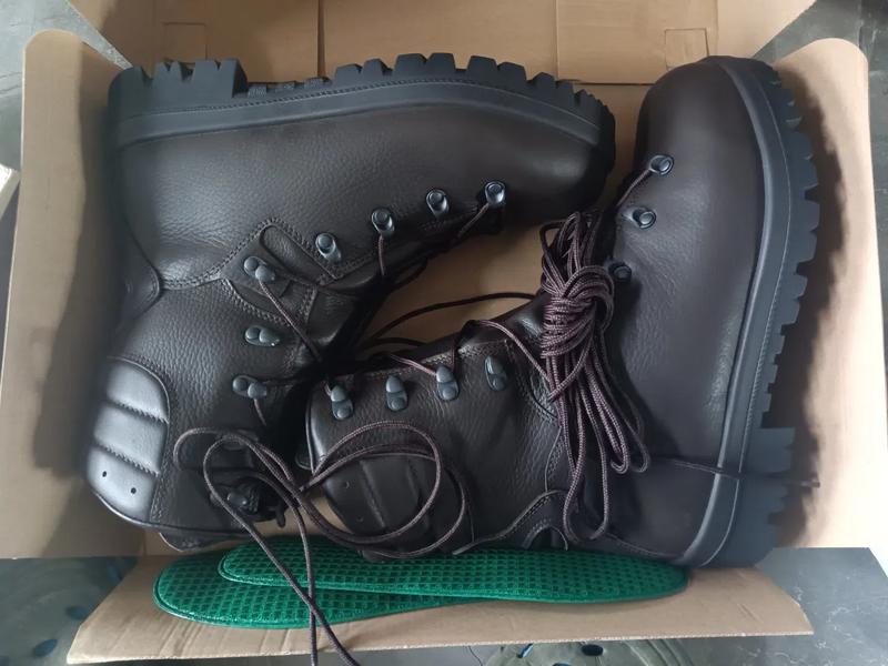 Jakie buty wojskowe w rozmiarze 27.5 będą idealne dla Ciebie?