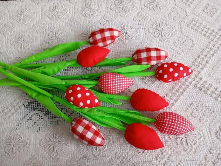 Kreatywna sztuka szycia: Jak uszyć piękne tulipany z tkaniny