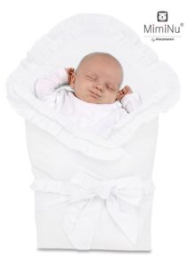 Praktyczny przewodnik: Jak uszyć idealny becik dla Twojego maleństwa