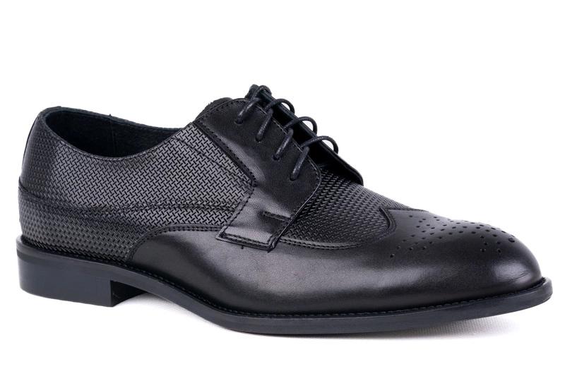 Dopasowanie butów wizytowych do okazji