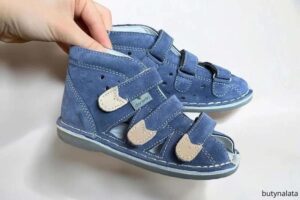 Jak właściwie dobrać obuwie dla 2-latka – rozmiar stopy i jego znaczenie