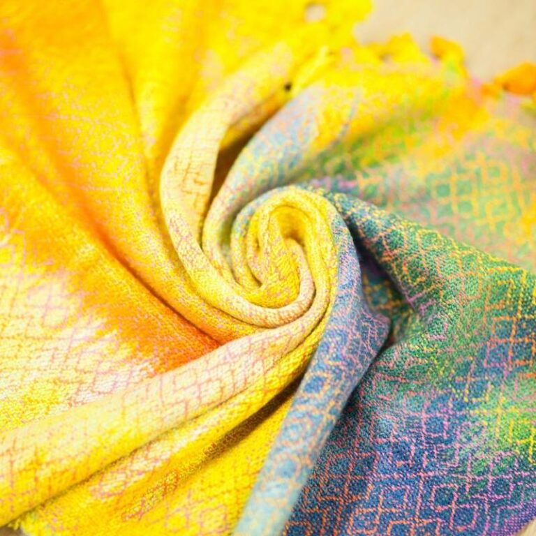 Odkryj tajniki szycia: jak uszyć chustę krok po kroku