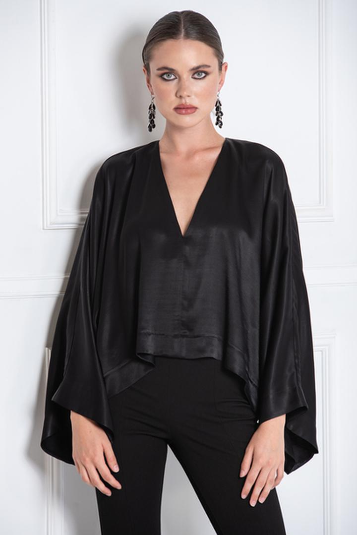 Stylizacja bluzki kimono