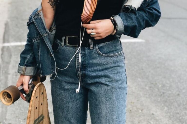 Praktyczne sposoby na to, jak zmniejszyć rozmiar spodni w domowych warunkach