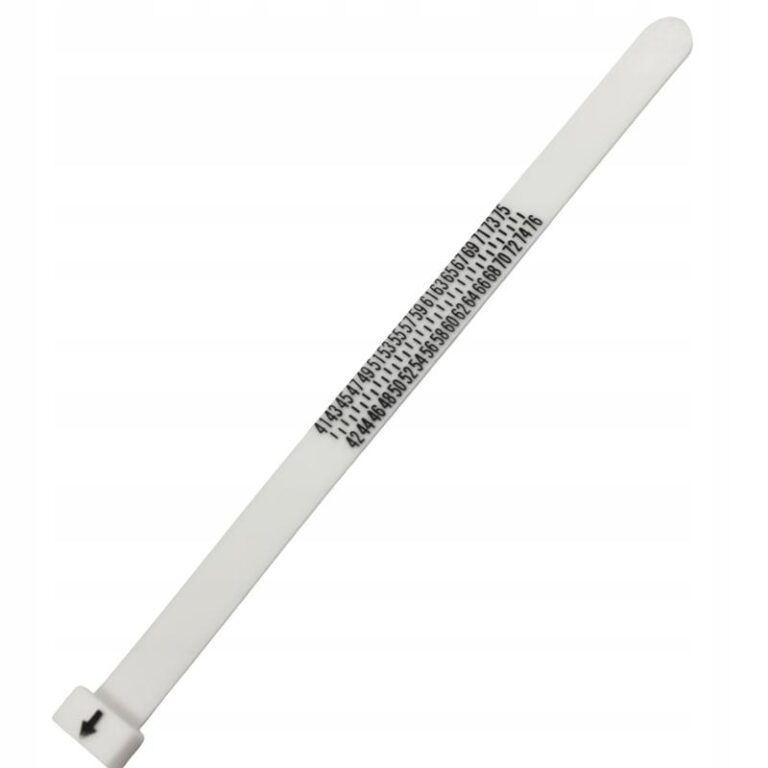 Jak skutecznie sprawdzić rozmiar palca przed zakupem biżuterii?